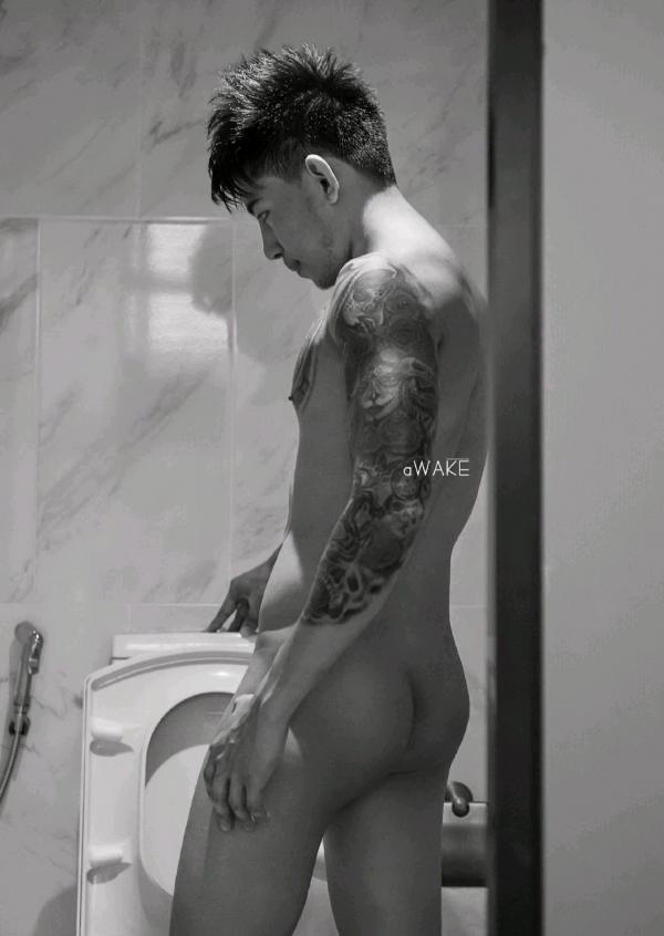 AWAKE-Issue-07--KoKo